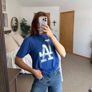 Blue LA Logo T-Shirt size small